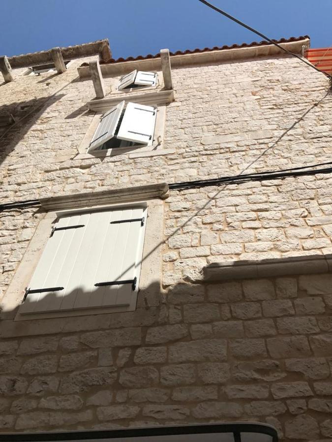 Old Town Apartments Trogir - Free Parking Экстерьер фото
