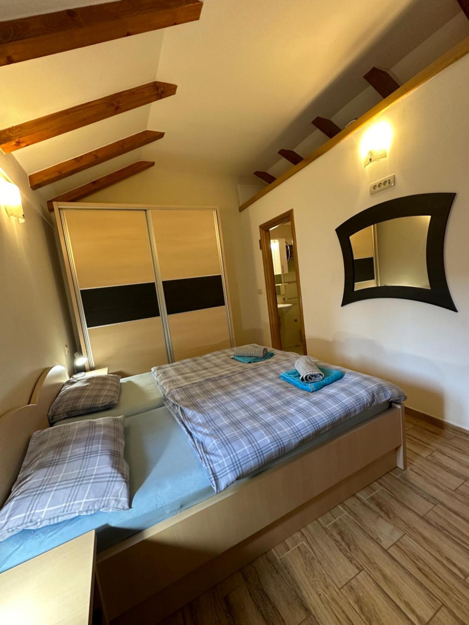 Old Town Apartments Trogir - Free Parking Экстерьер фото